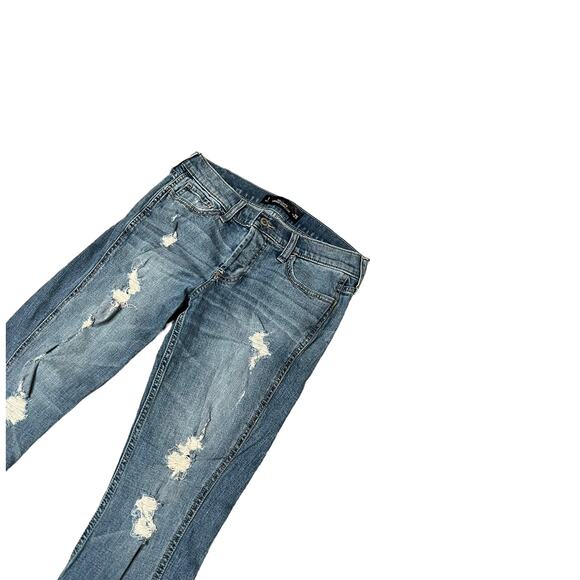 Hollister - Picture 12 of 12